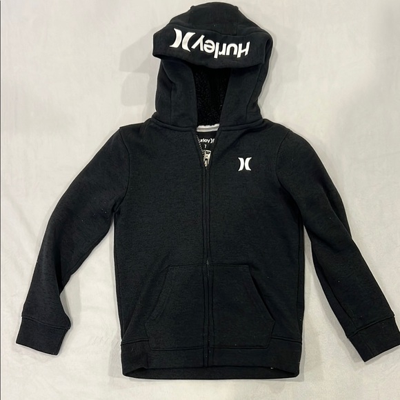 Bundle of 9 boys tops - size 7 - sweatshirts, button downs, graphic tees - Picture 2 of 14